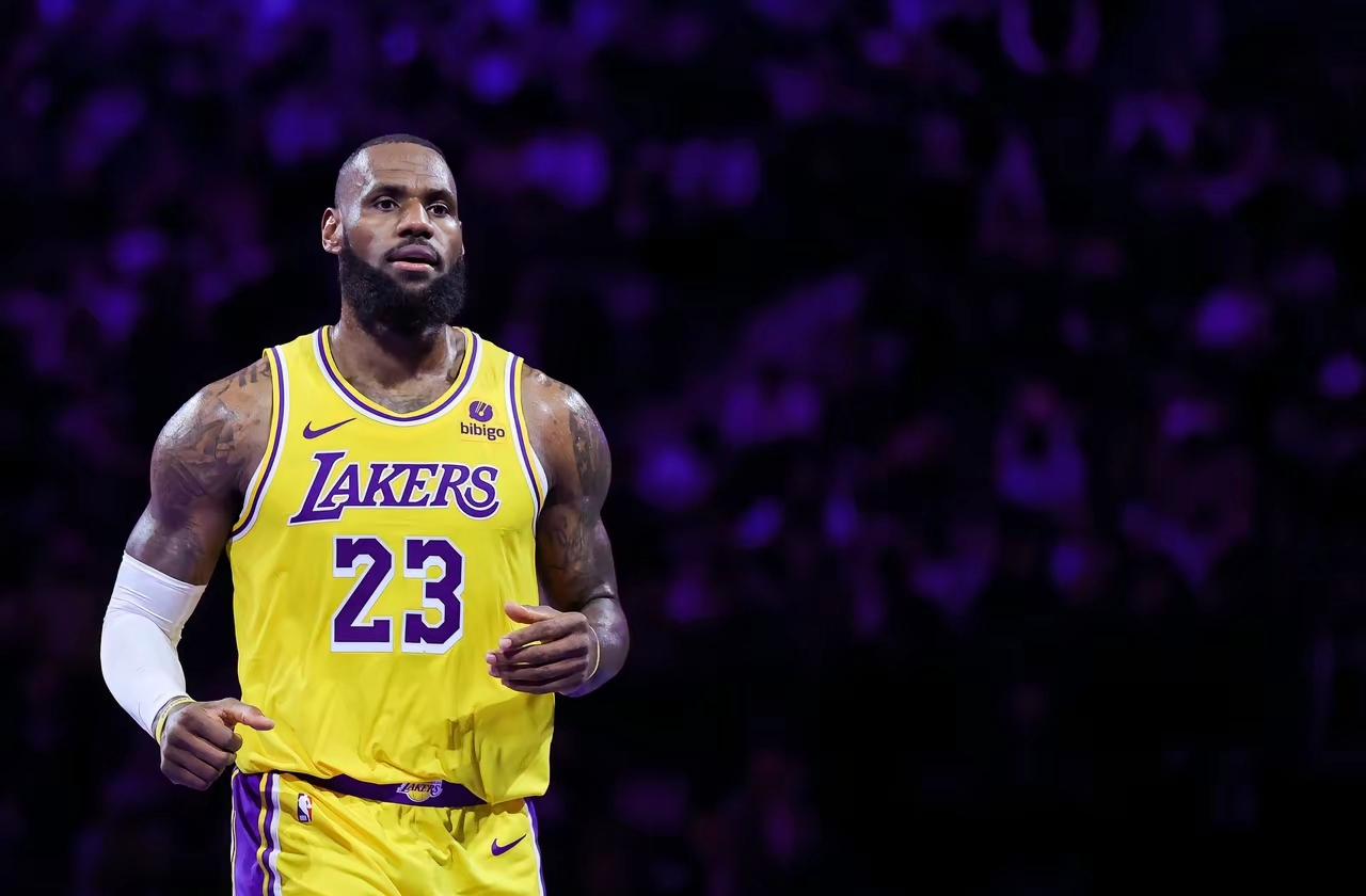 加时末段NBA总决赛传出新动向；波特兰开拓者战术微调；管理层表态——震撼外界；年轻球员得到机会的简单介绍